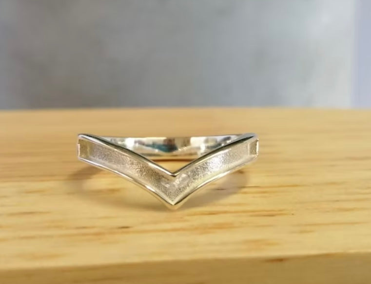 Silver Wishbone Ring