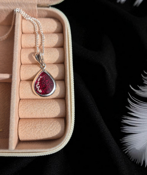 Silver Rounded Teardrop Necklace Silver Rounded Teardrop Necklace