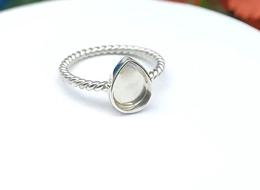 Silver Twist Tear Drop Ring